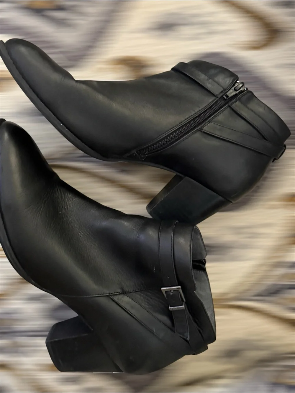 Vionic Upton Black Leather Ankle Boot